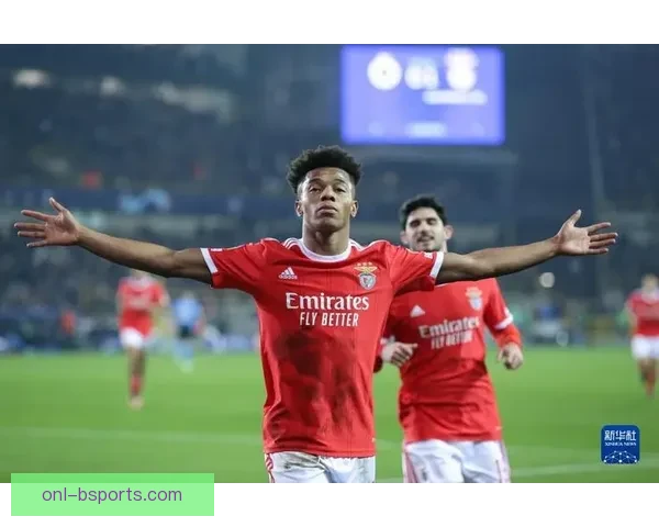 内雷斯告别阿贾克斯正式加盟本菲卡开启新征程