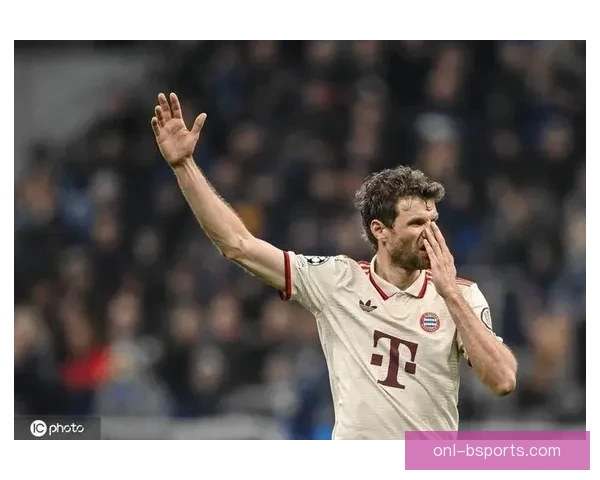 欧冠淘汰赛拜仁慕尼黑客场遭遇顽强抵抗双方0比0互交白卷